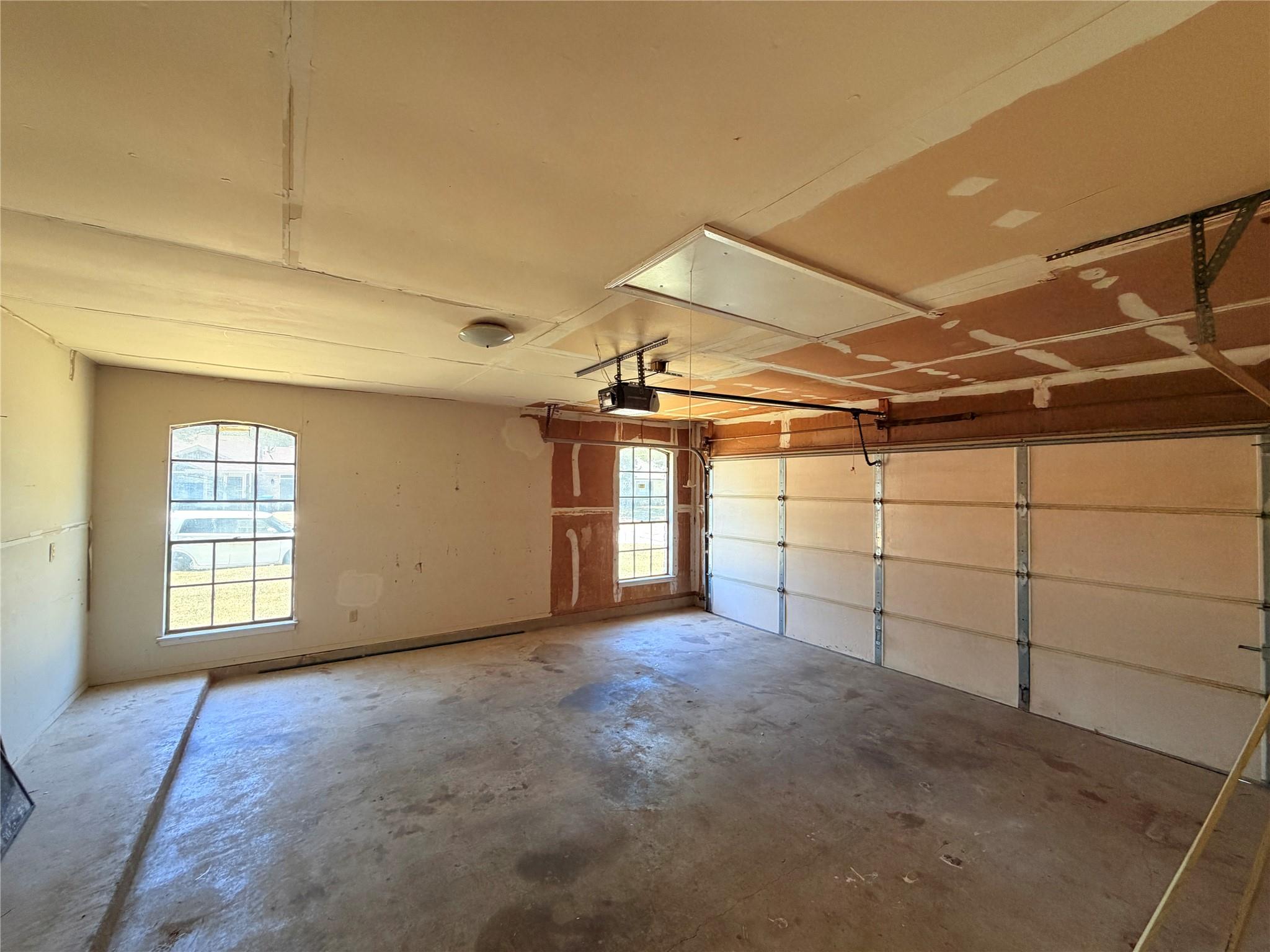 2013 James Pl Property Photo 29