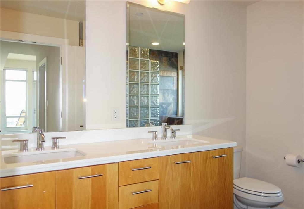 603 Davis St 1409 Property Photo 21