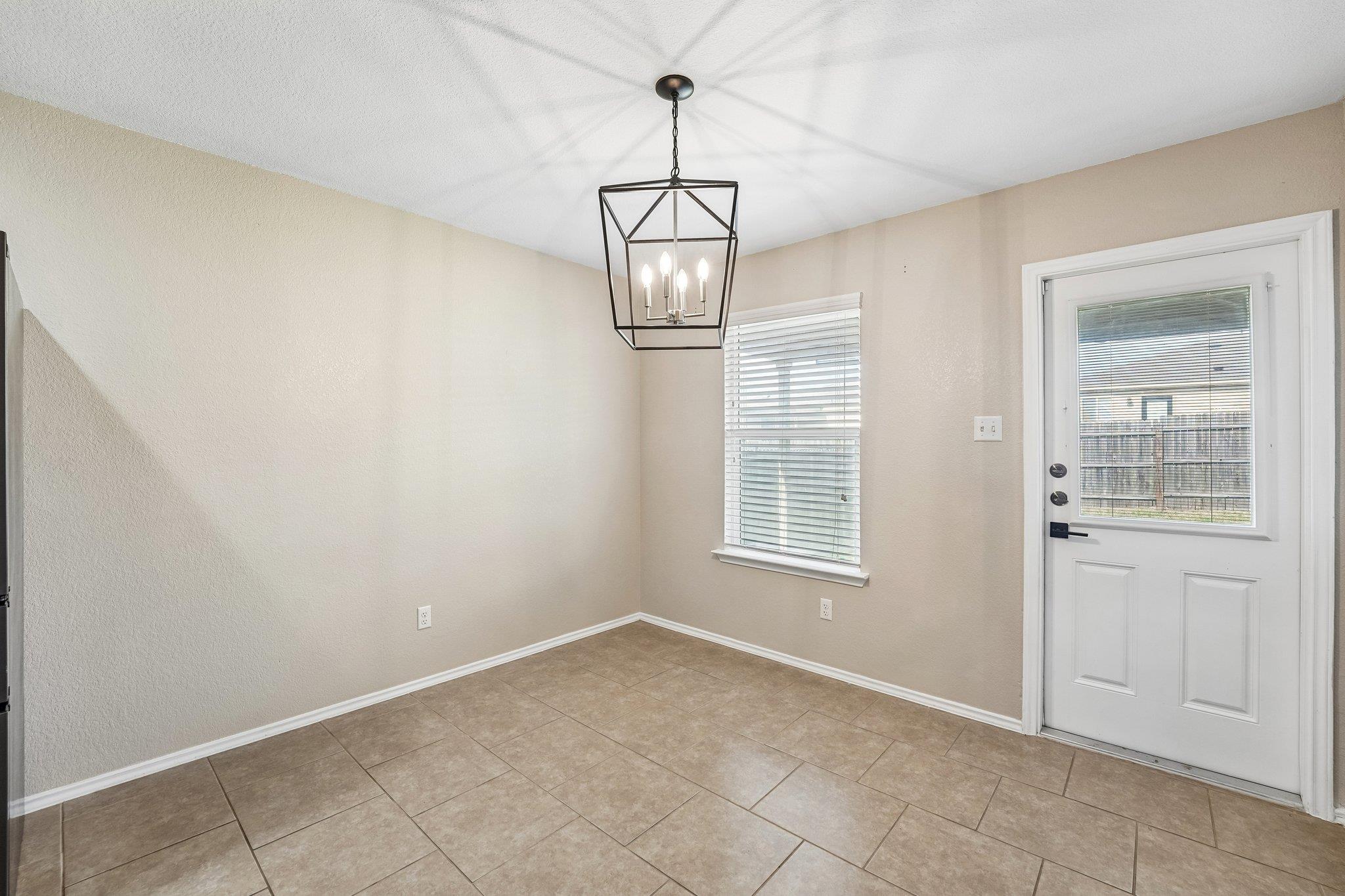 9209 Bowfield Dr Property Photo 10