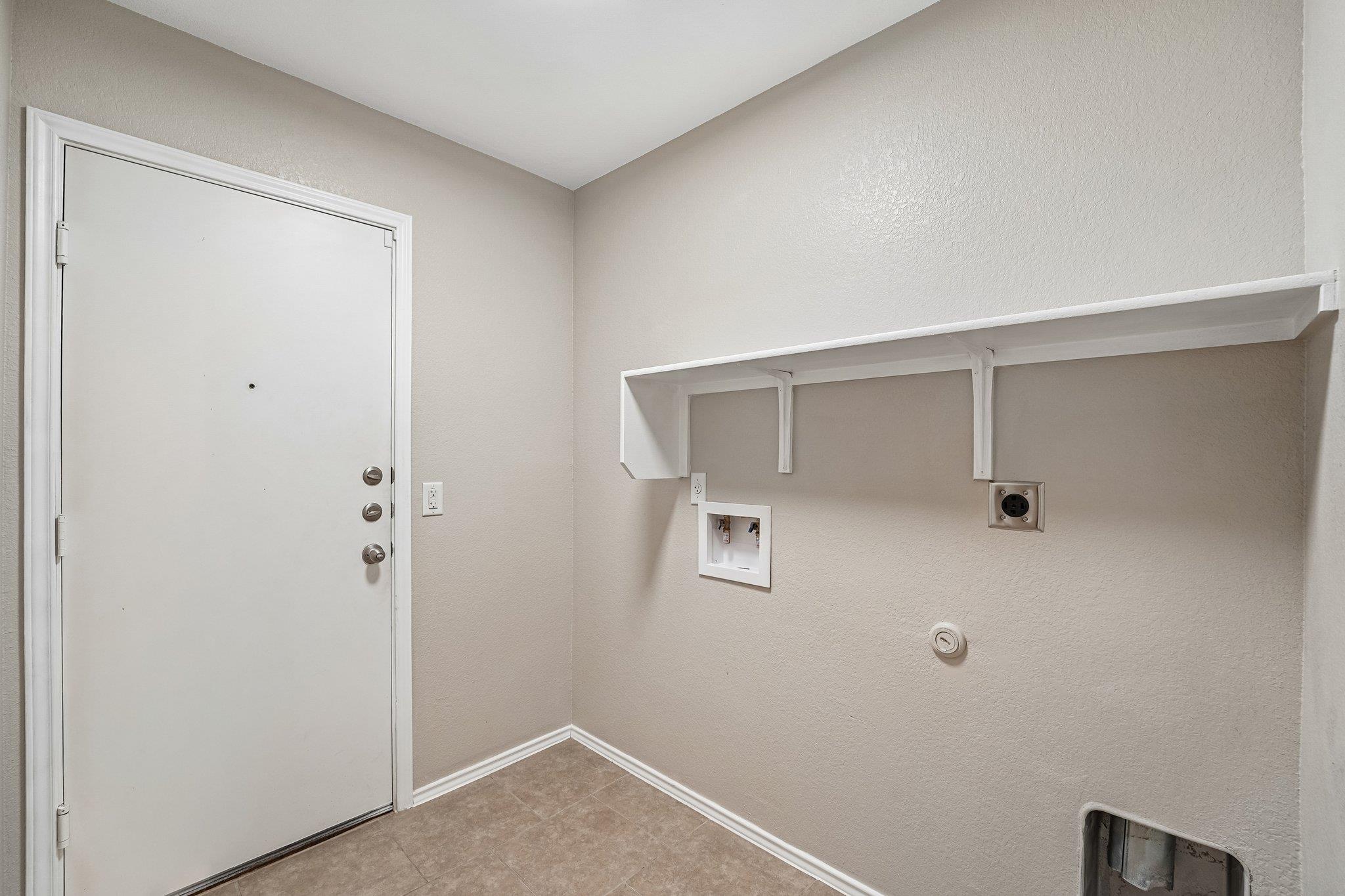 9209 Bowfield Dr Property Photo 21
