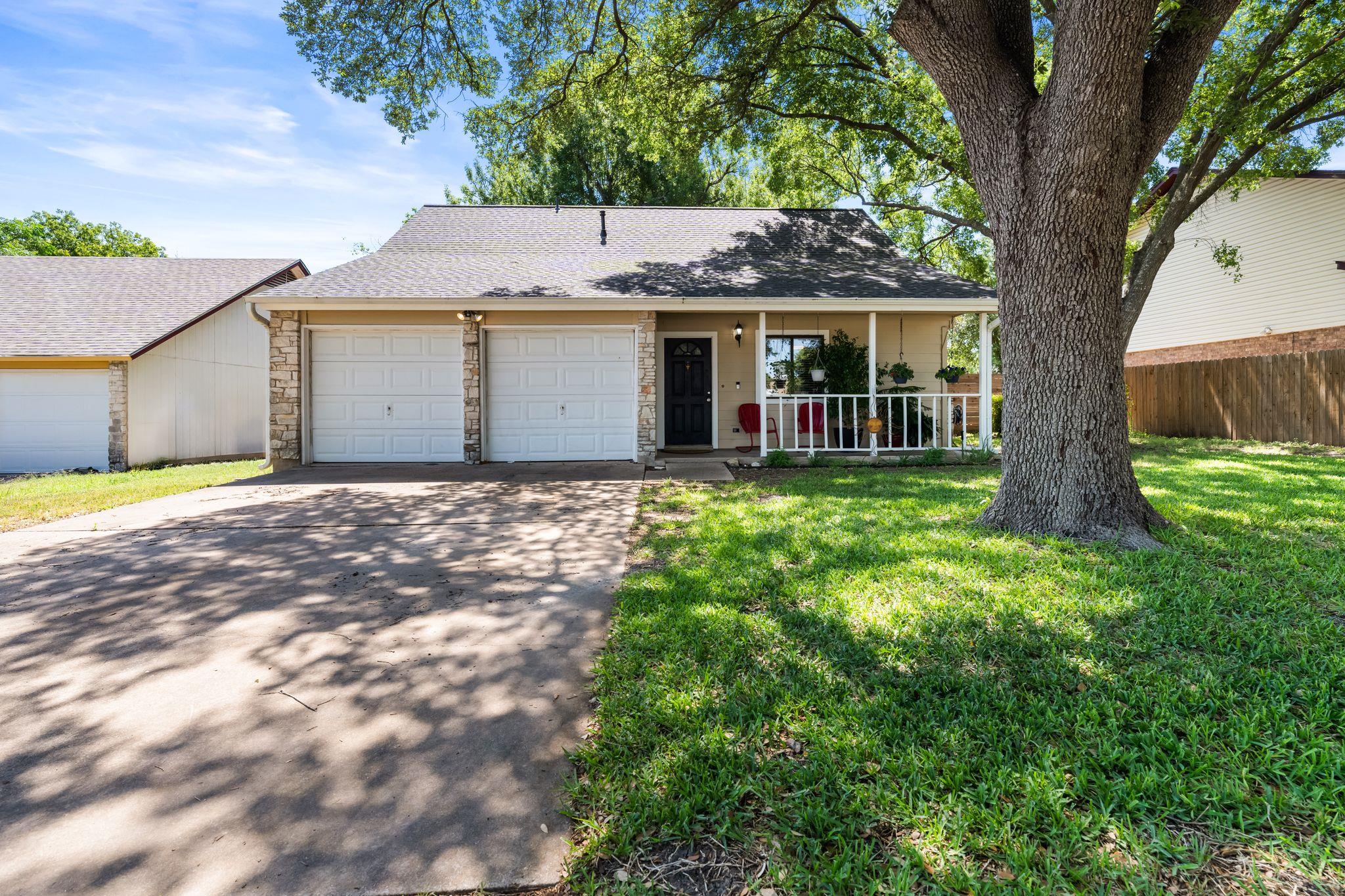 6807 Bill Hughes Rd Property Photo 1