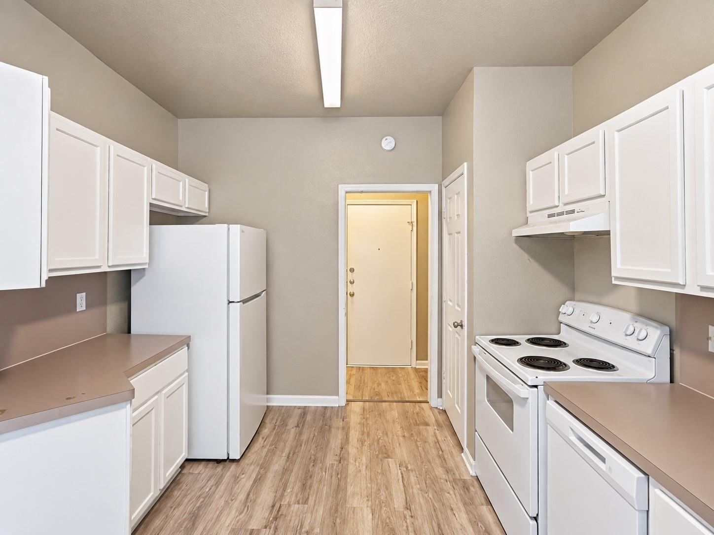 1235 Armadillo Rd #b Property Photo 4