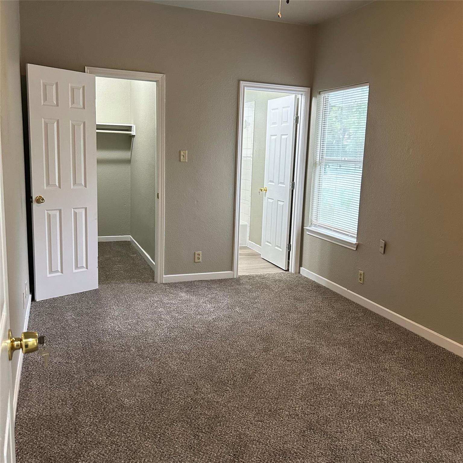 1235 Armadillo Rd #b Property Photo 9