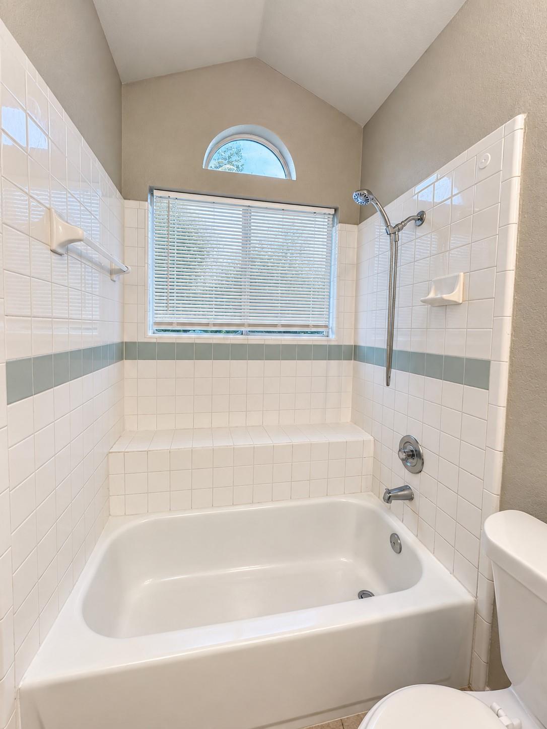 1235 Armadillo Rd #b Property Photo 16