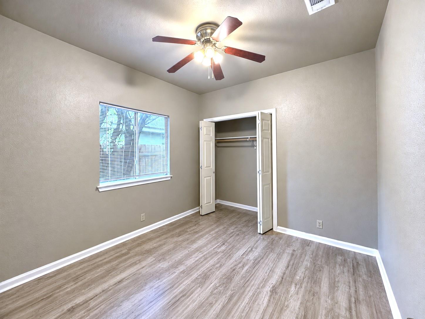 1235 Armadillo Rd #b Property Photo 17
