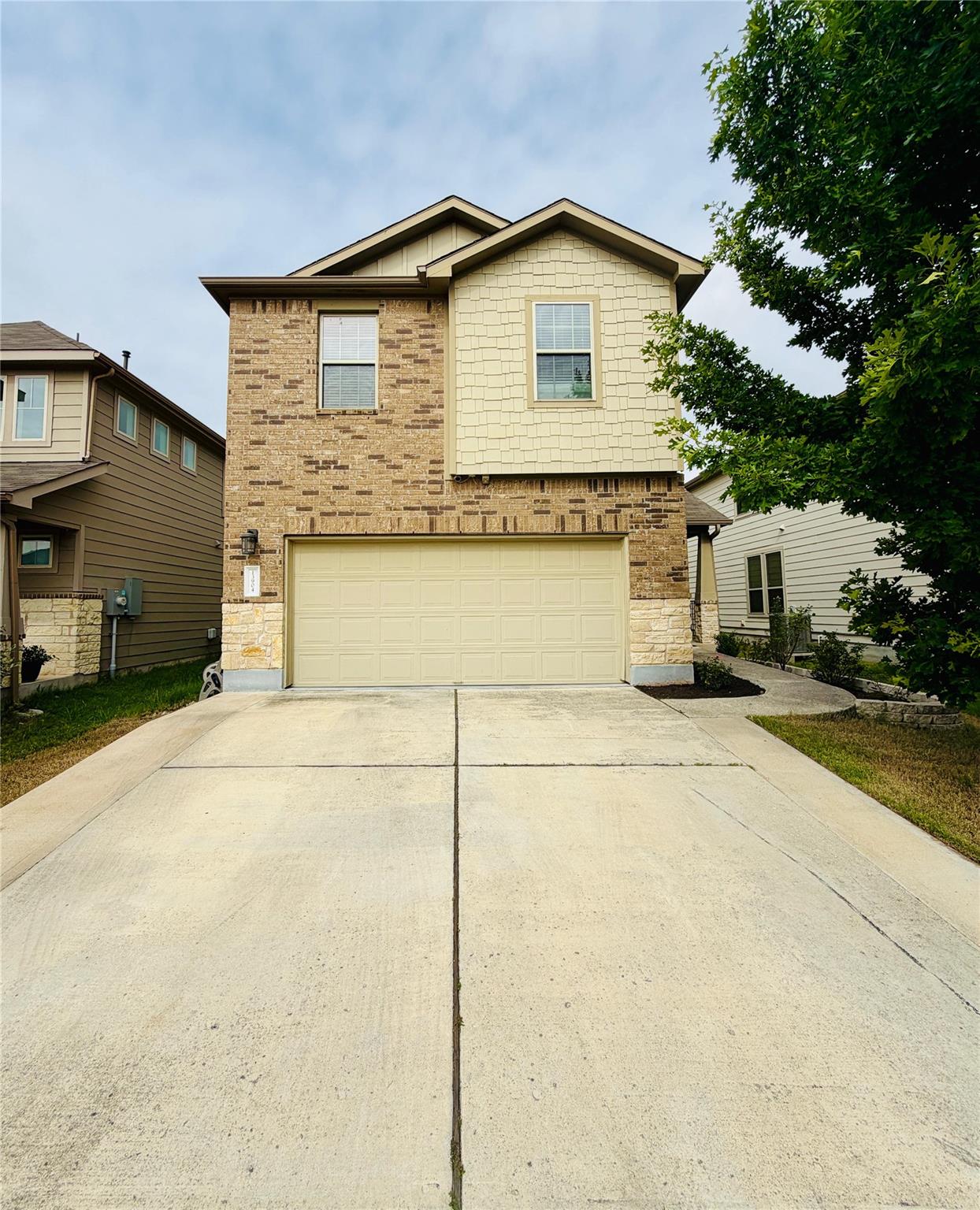 13904 Osmarea Dr #71 Property Photo 2