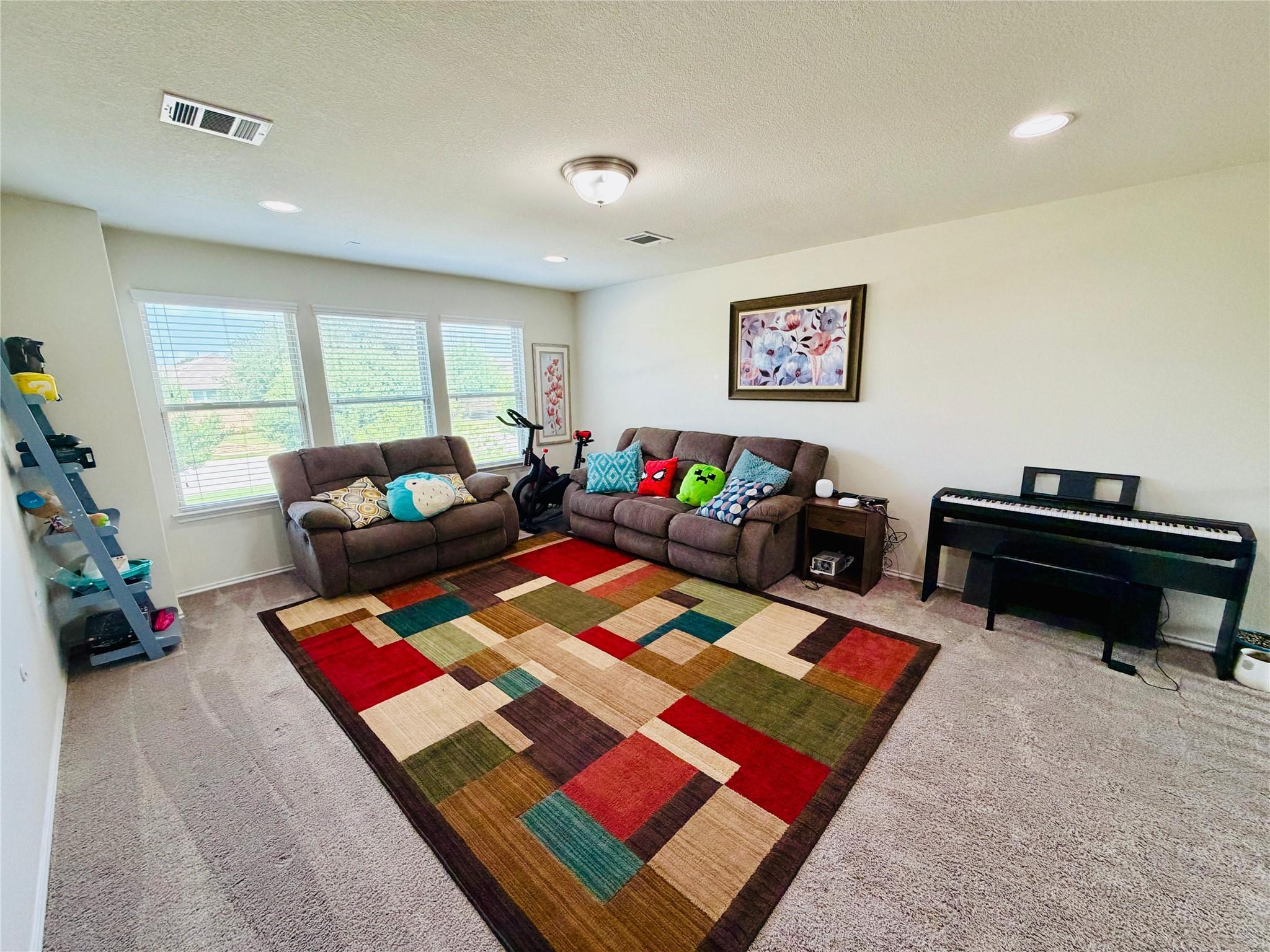 13904 Osmarea Dr #71 Property Photo 16