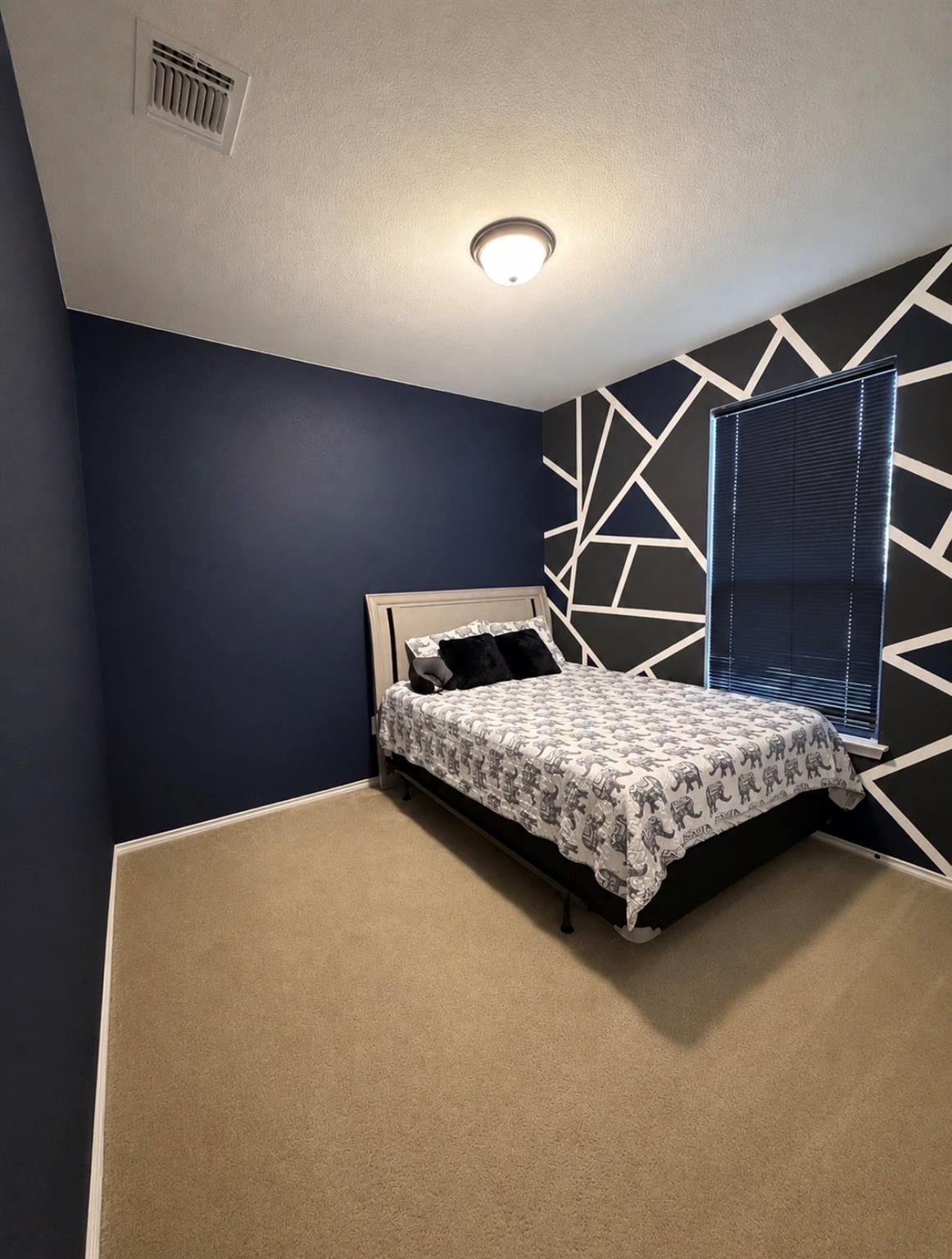 1711 Dragonfly Loop Property Photo 10