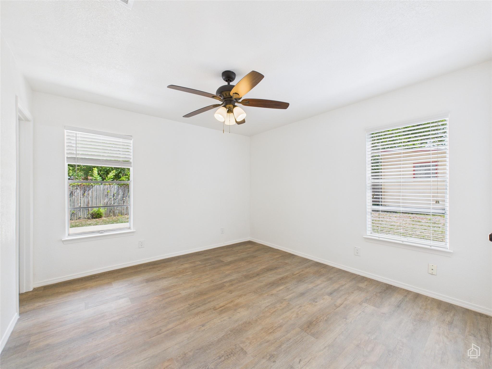5809 Glenhollow Path Property Photo 18