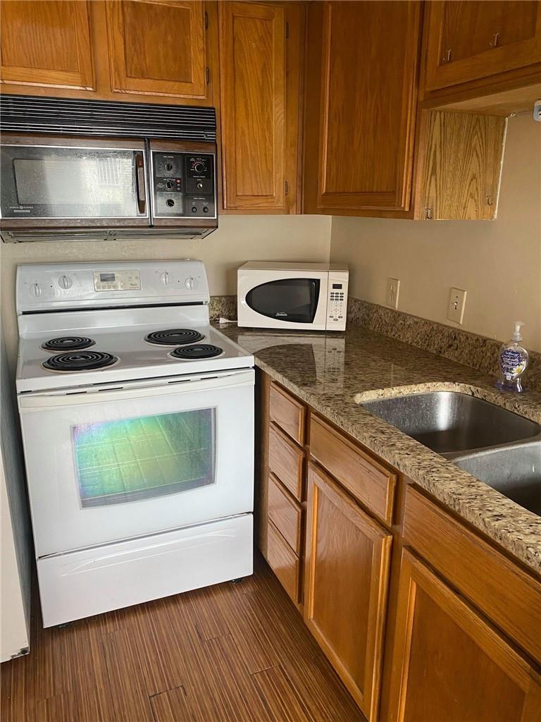 3115 Helms St #209 Property Photo 10