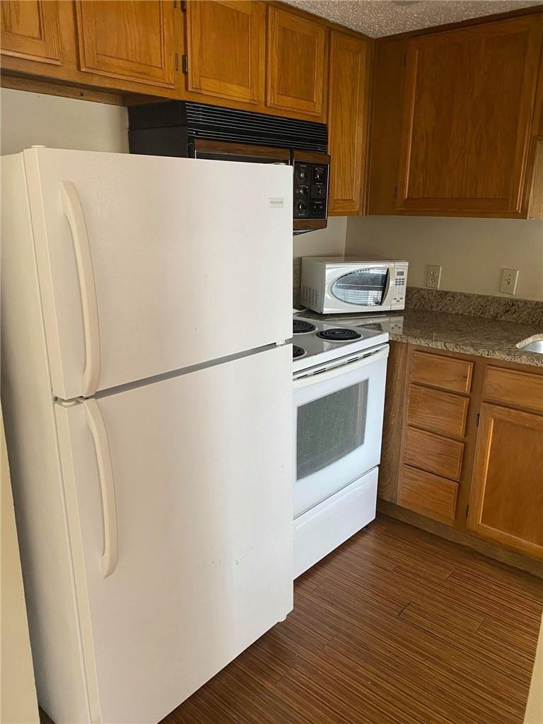 3115 Helms St #209 Property Photo 15