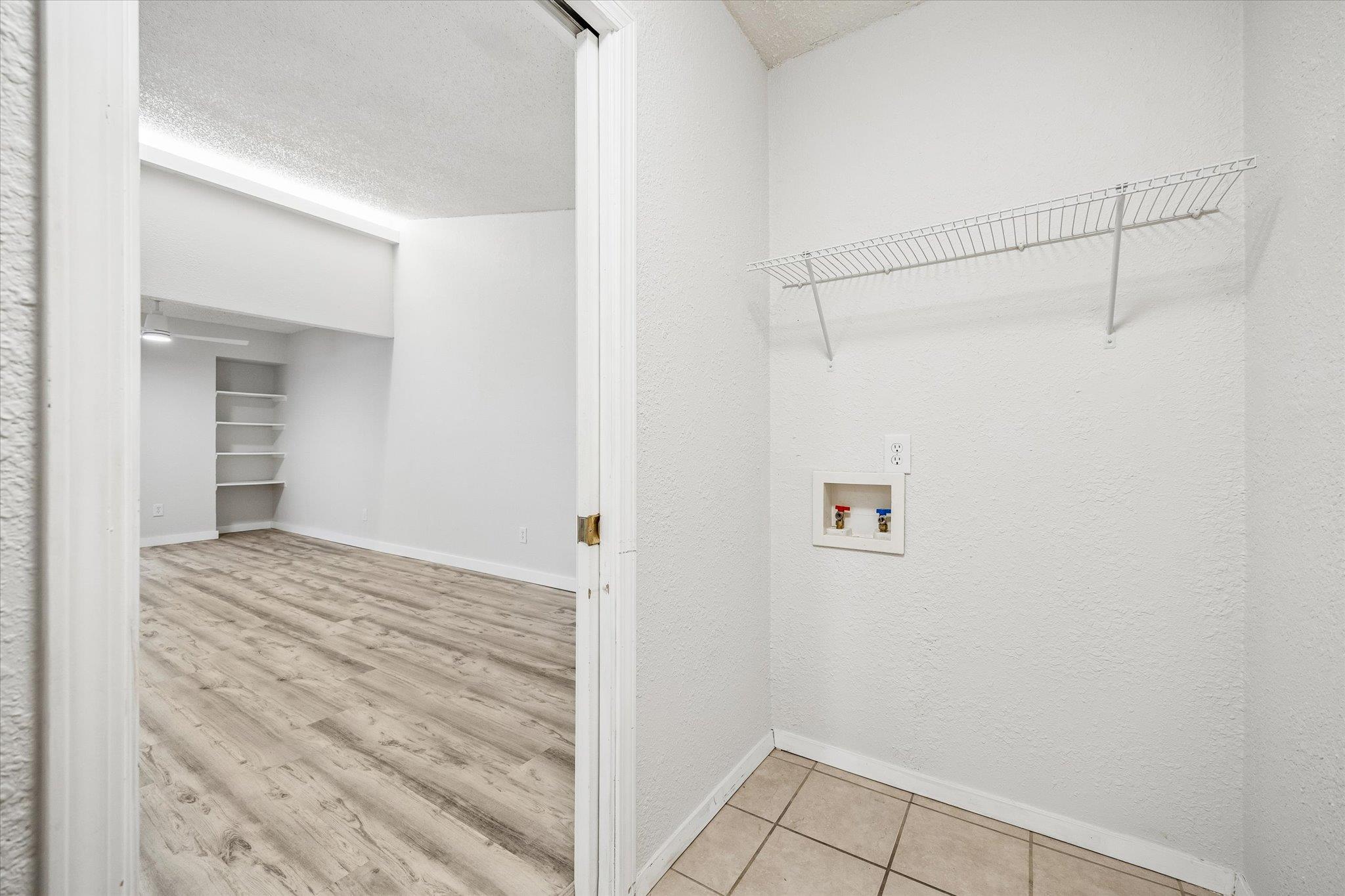 904 Sirocco Dr #a Property Photo 25