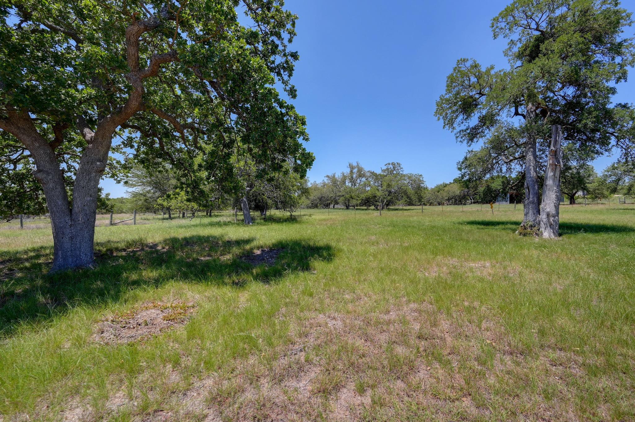 15425 Fitzhugh Rd Property Photo 7