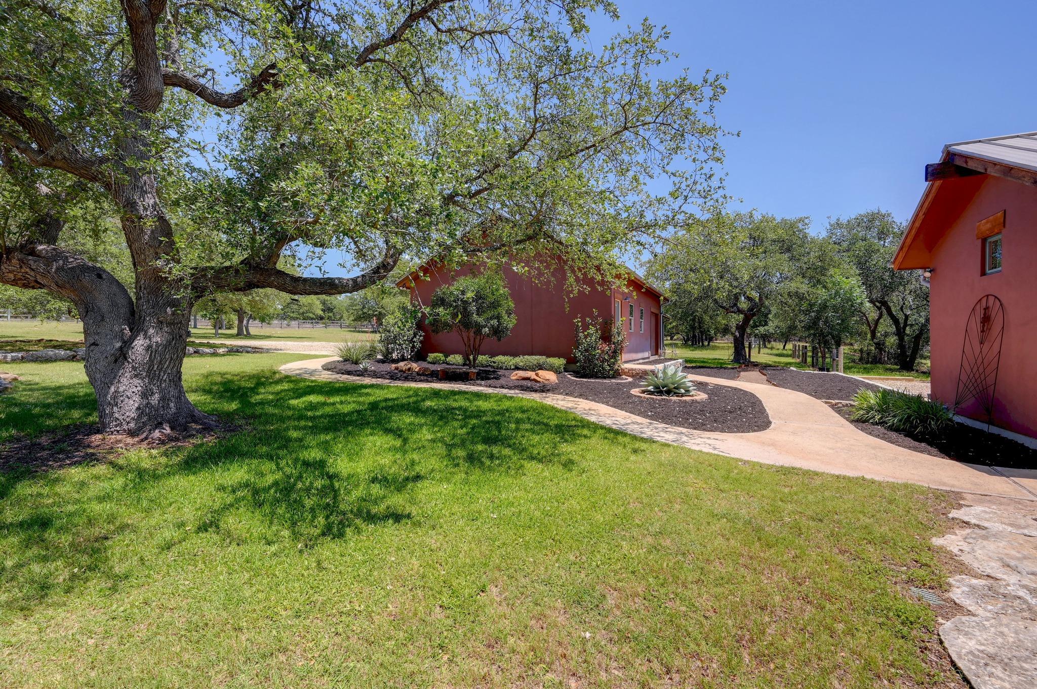 15425 Fitzhugh Rd Property Photo 40