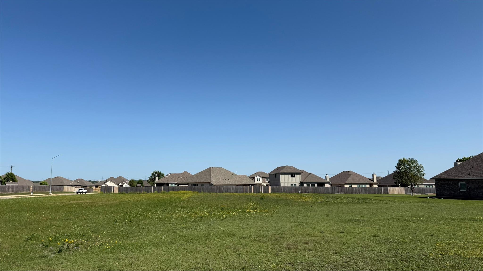 1509 S Pea Ridge Rd Property Photo 1