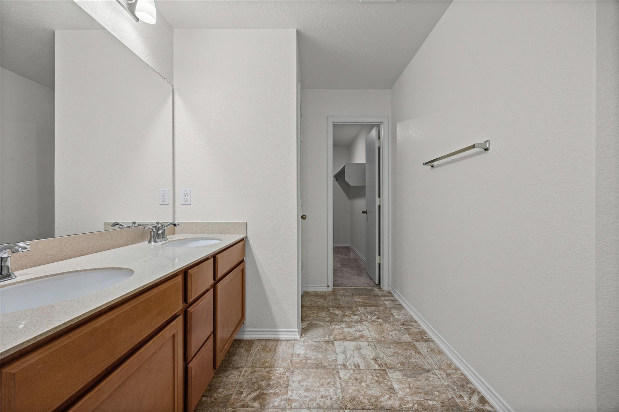 13712 Vigilance St Property Photo 19