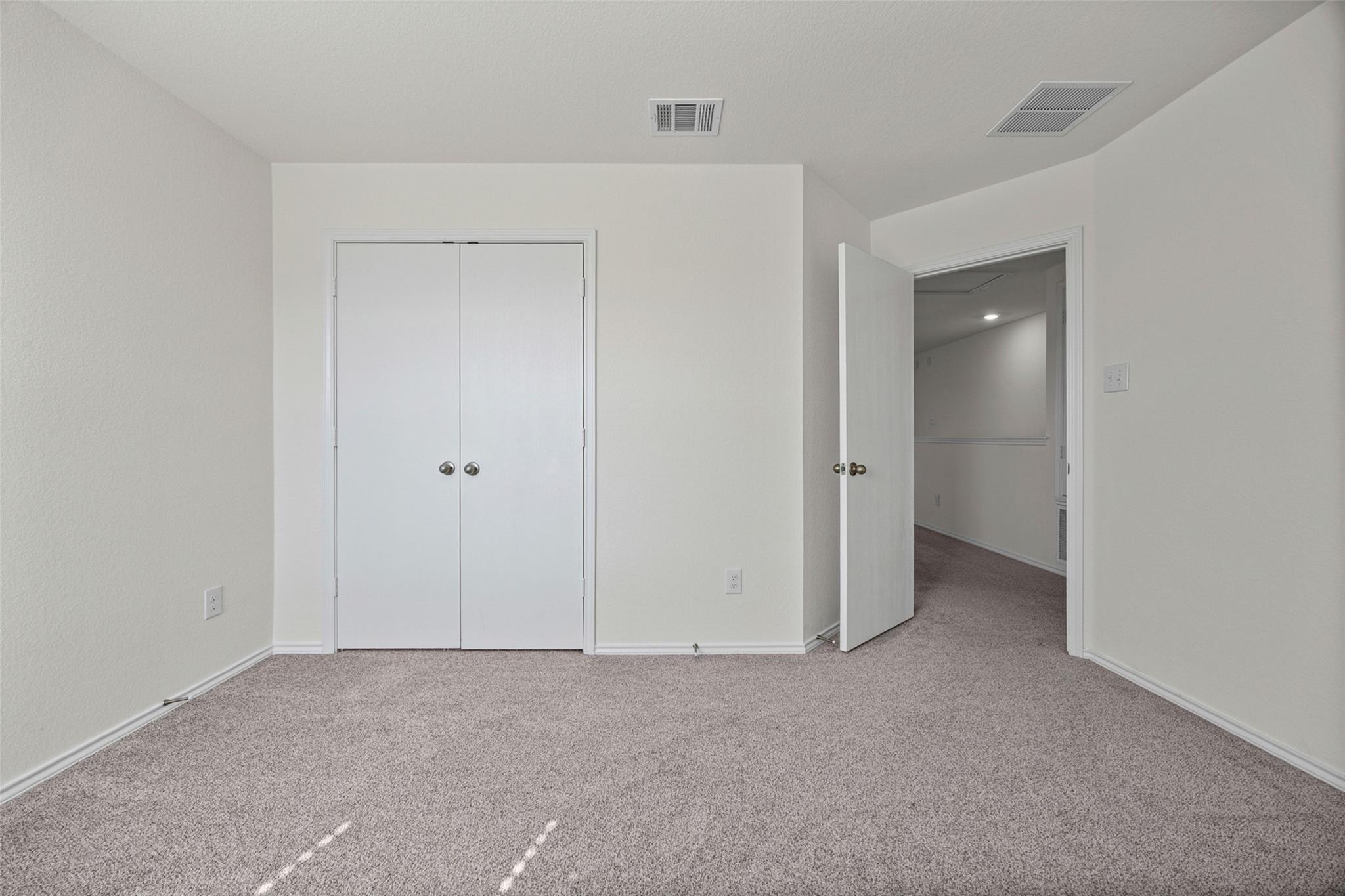 13712 Vigilance St Property Photo 27