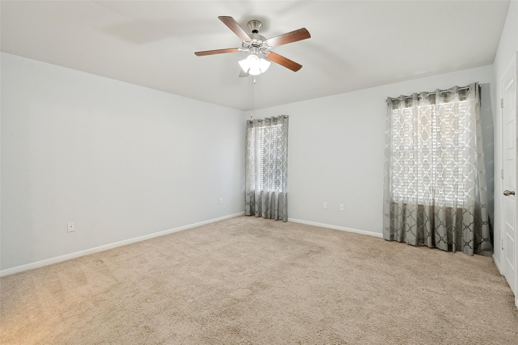 113 Screech Owl Dr Property Photo 14