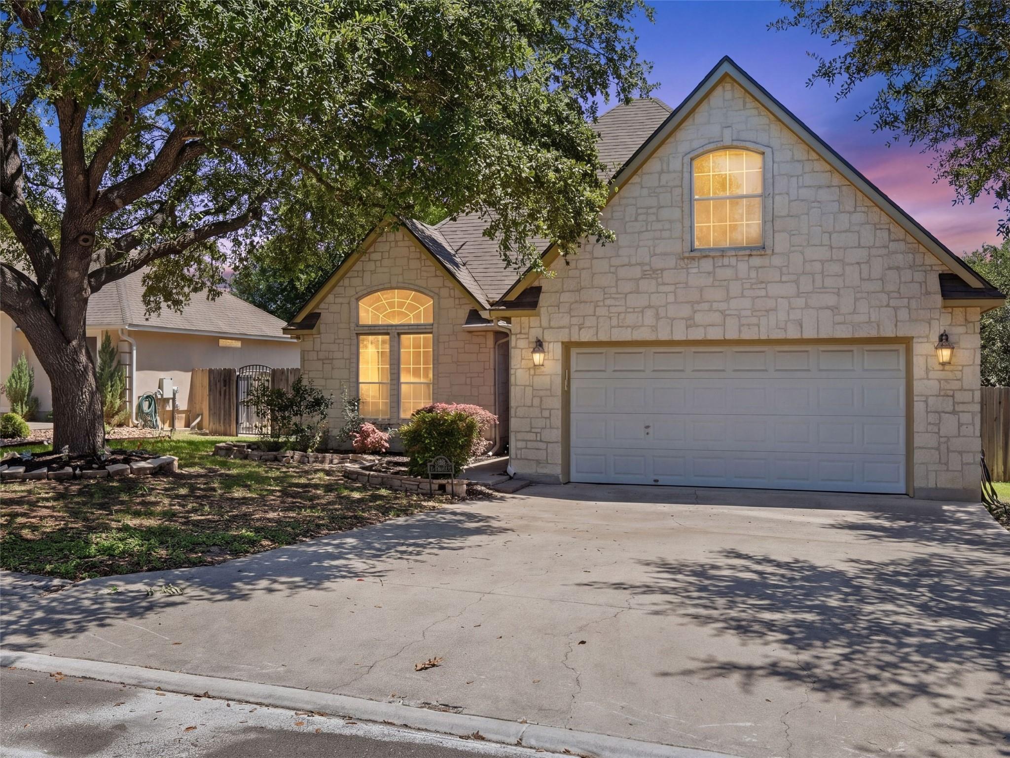 2147 N Ranch Estates Blvd Property Photo 1