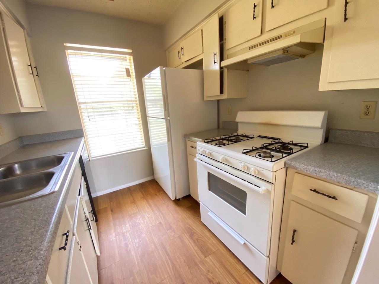 11200 Renel Dr #a Property Photo 9