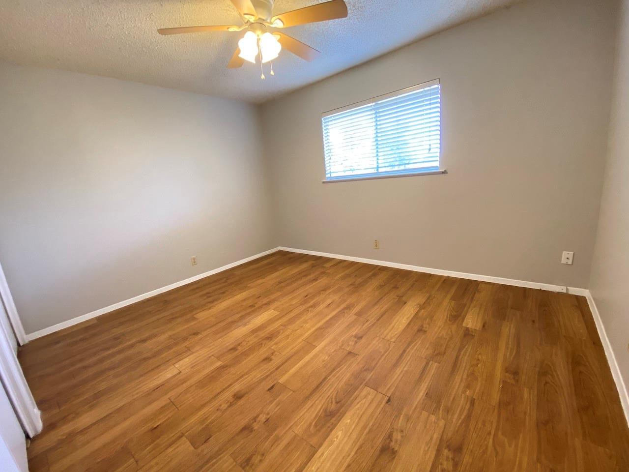 11200 Renel Dr #a Property Photo 12