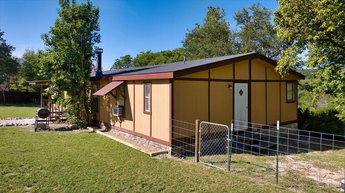 Property Photo 33