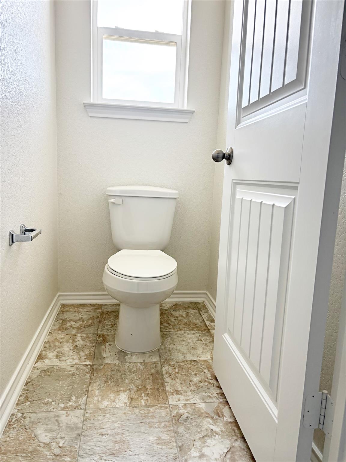 1720 Foxglove Cir Property Photo 21