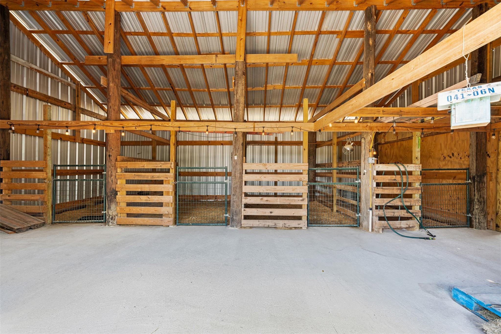 22651 Nameless Rd Property Photo 33