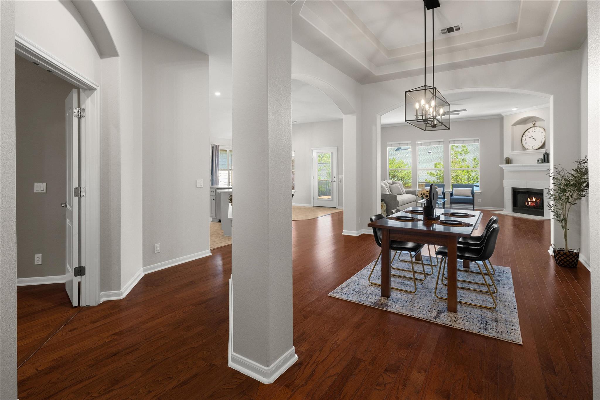 100 Stratton Ct Property Photo 7