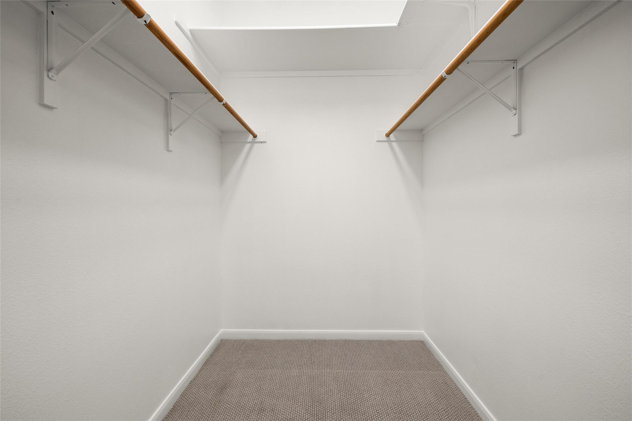 100 Stratton Ct Property Photo 23
