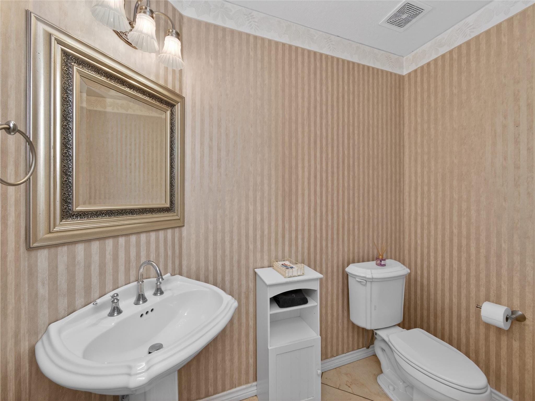 120 La Plata Ct Property Photo 17