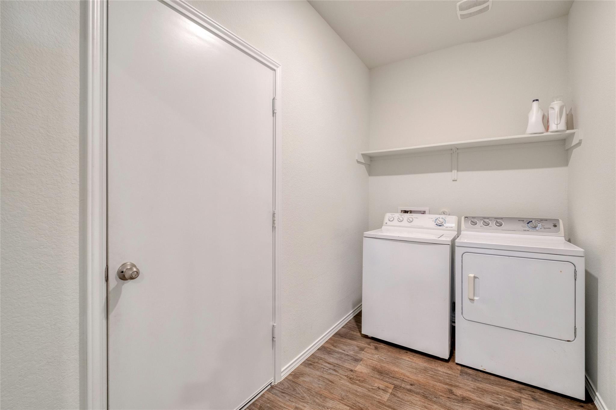 14005 Ballast Dr Property Photo 13