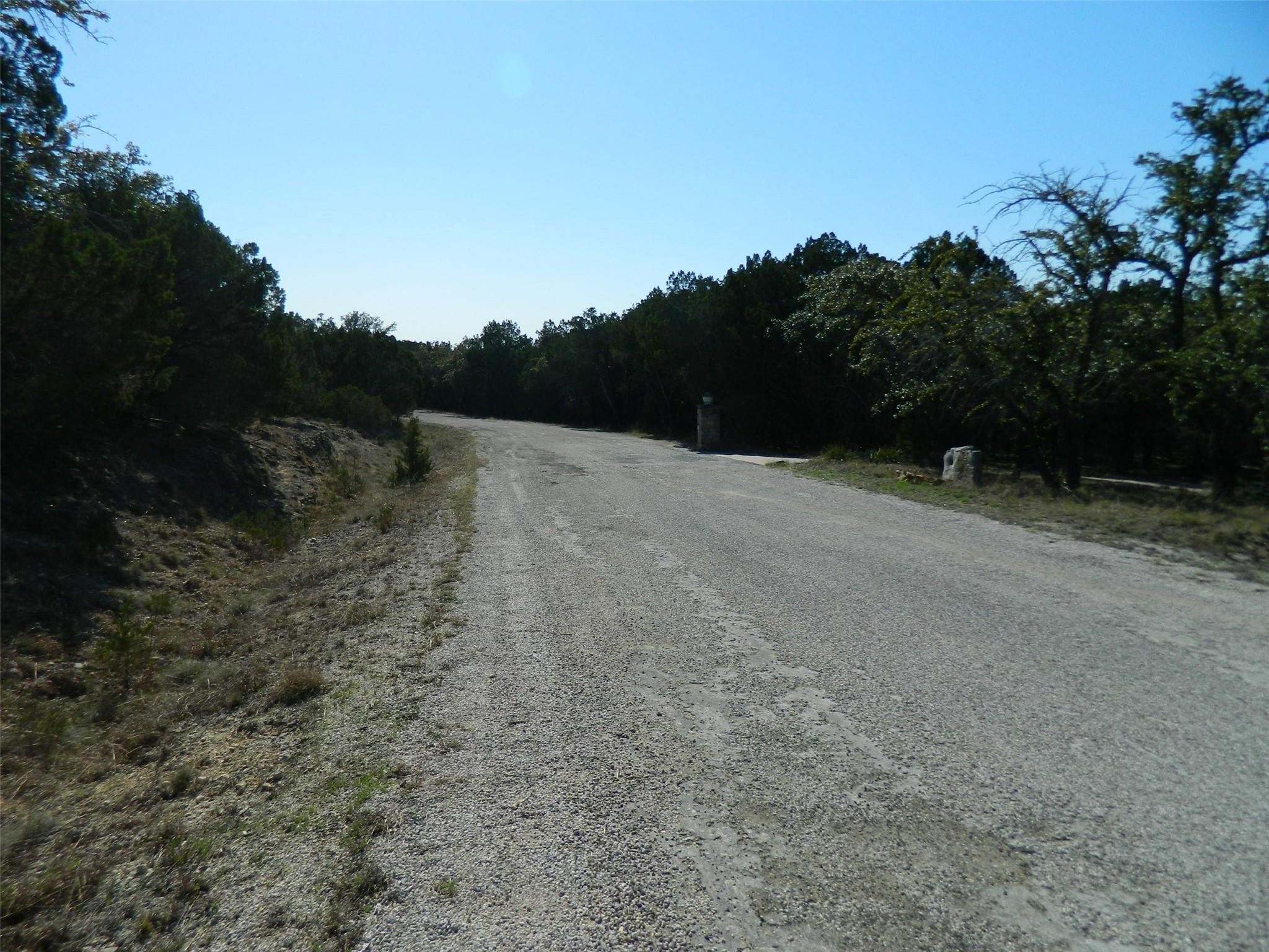 7708 Sagebrush Trl Property Photo 3