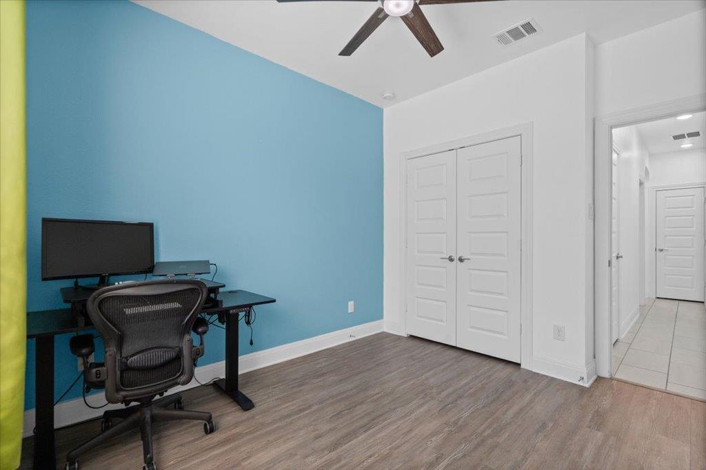 17004 Gibbons Path Property Photo 22