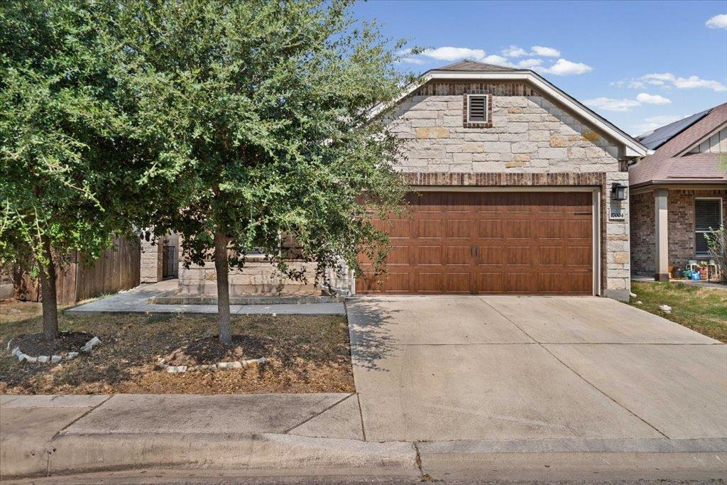 17004 Gibbons Path Property Photo 26