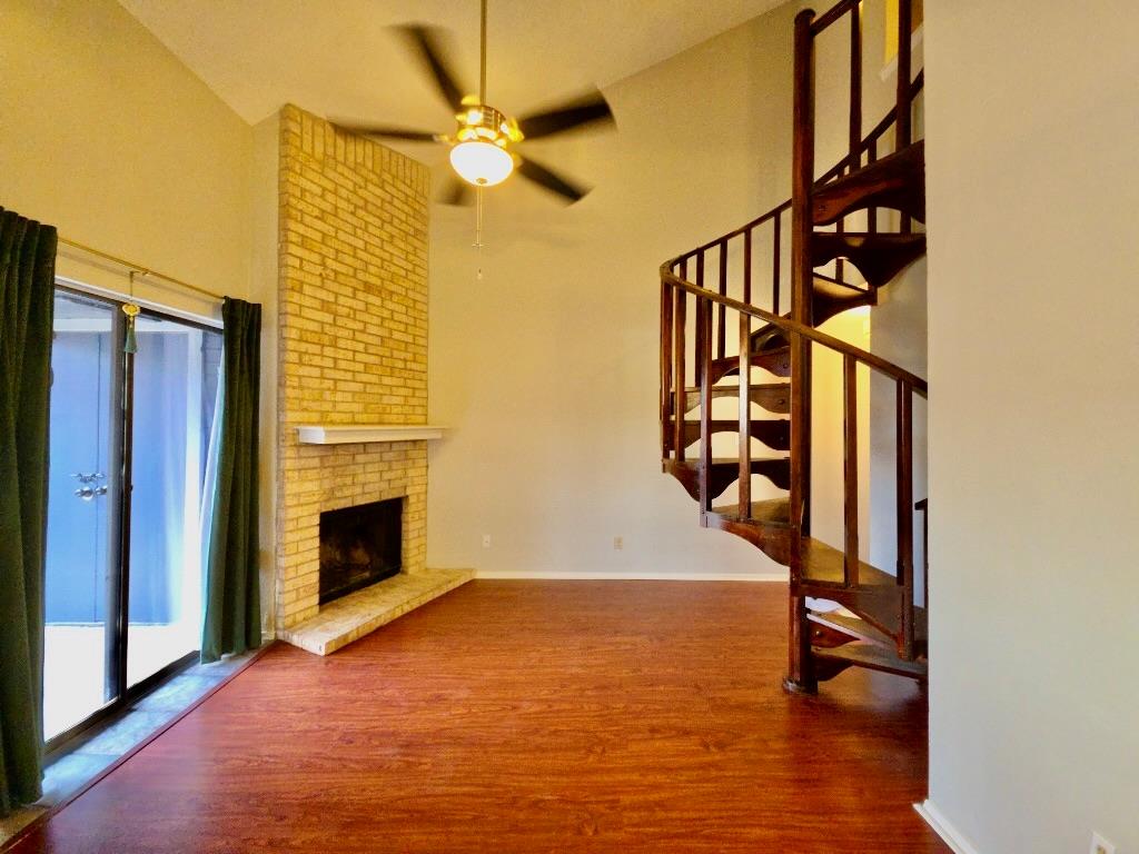 2500 Burleson Rd #521 Property Photo 4