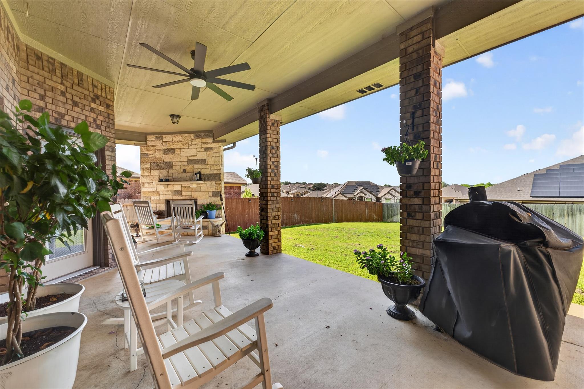 8502 Dorset Dr Property Photo 32