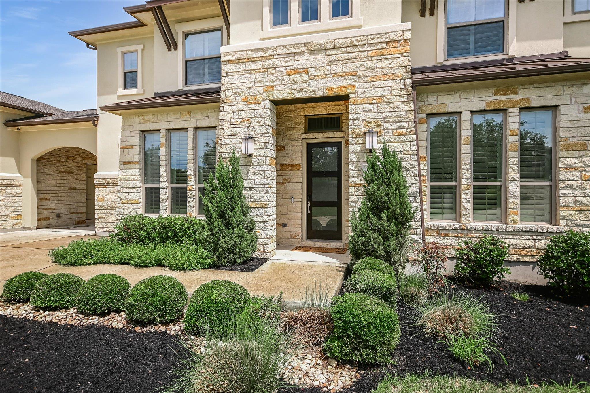 10809 Albero Cv Property Photo 3