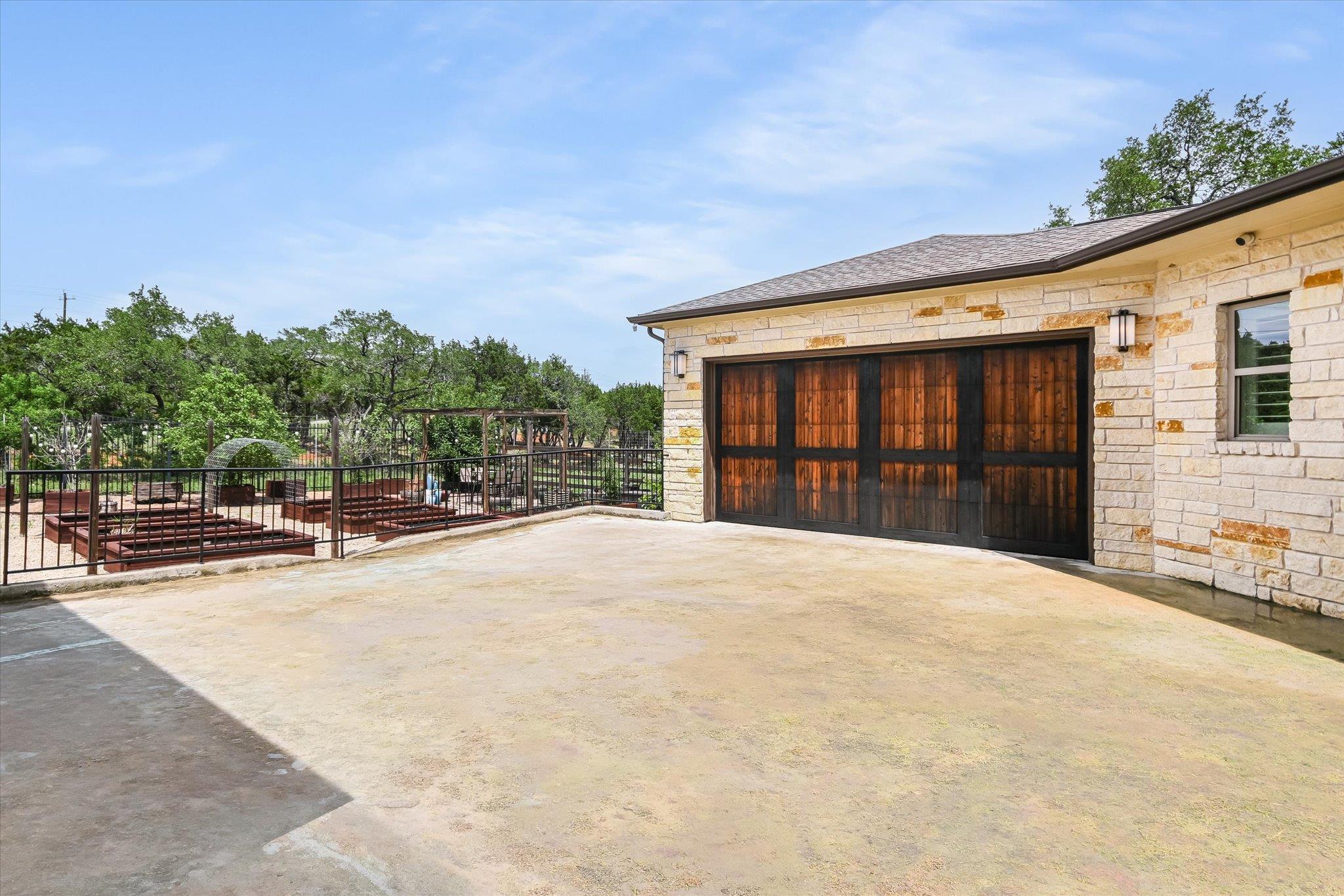 10809 Albero Cv Property Photo 32