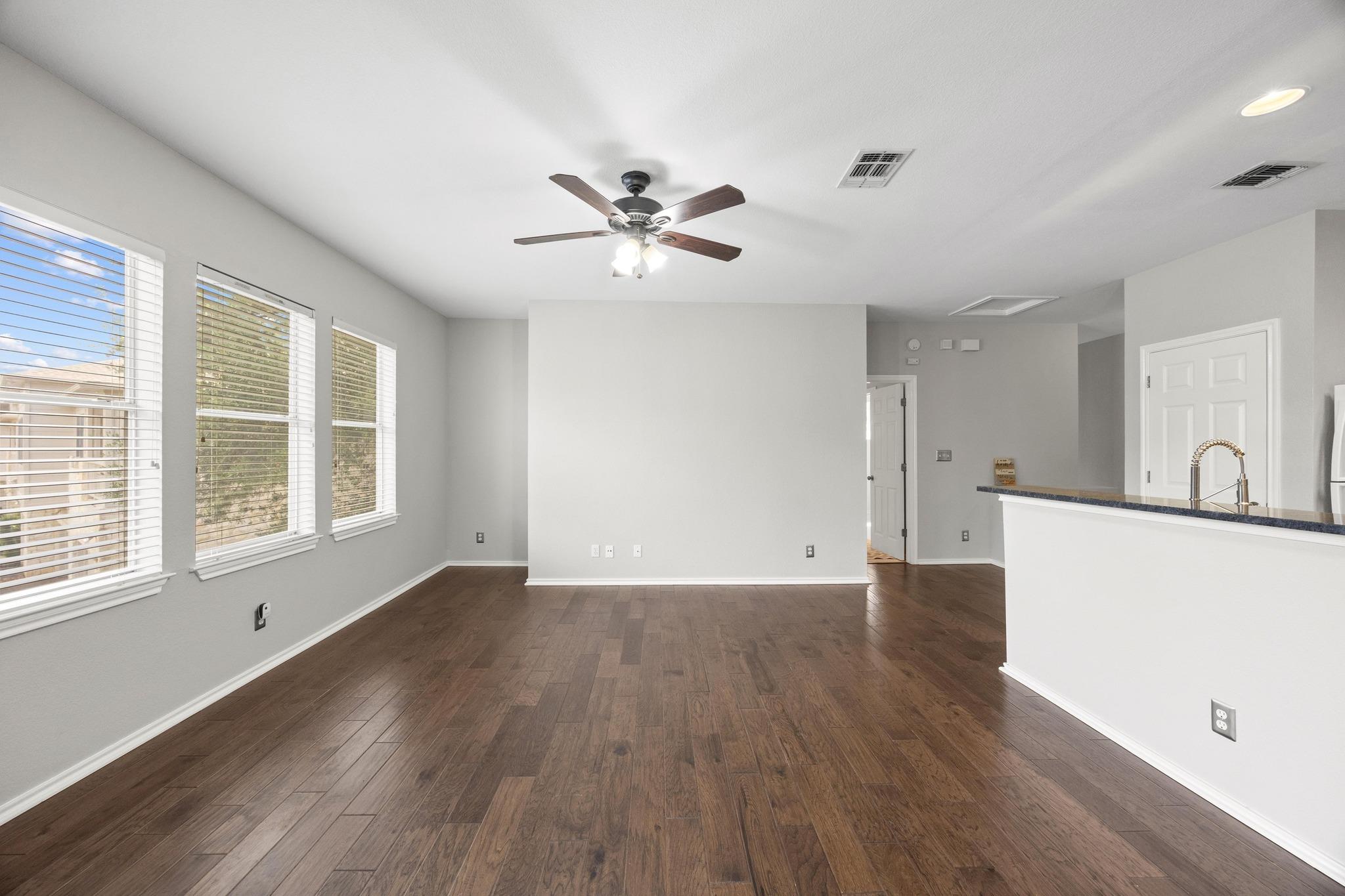 7501 Shadowridge Run #102 Property Photo 13