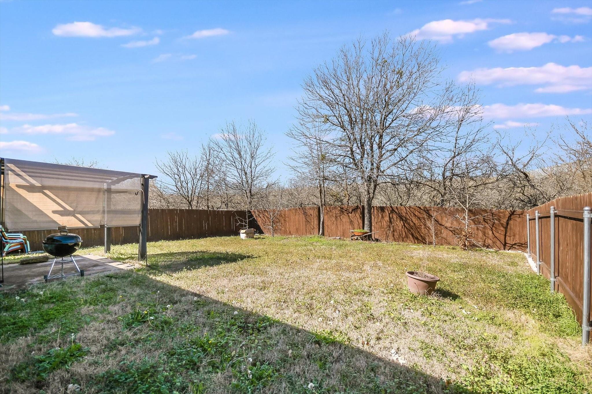 512 Red Tails Dr Property Photo 23