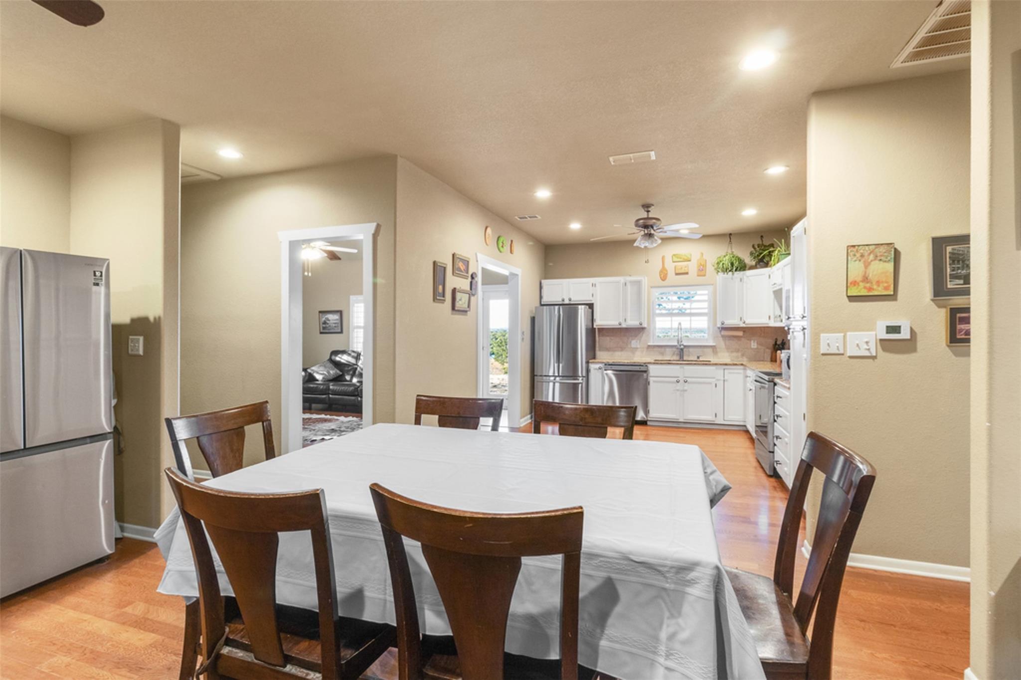 17999 Fm 963 Property Photo 8