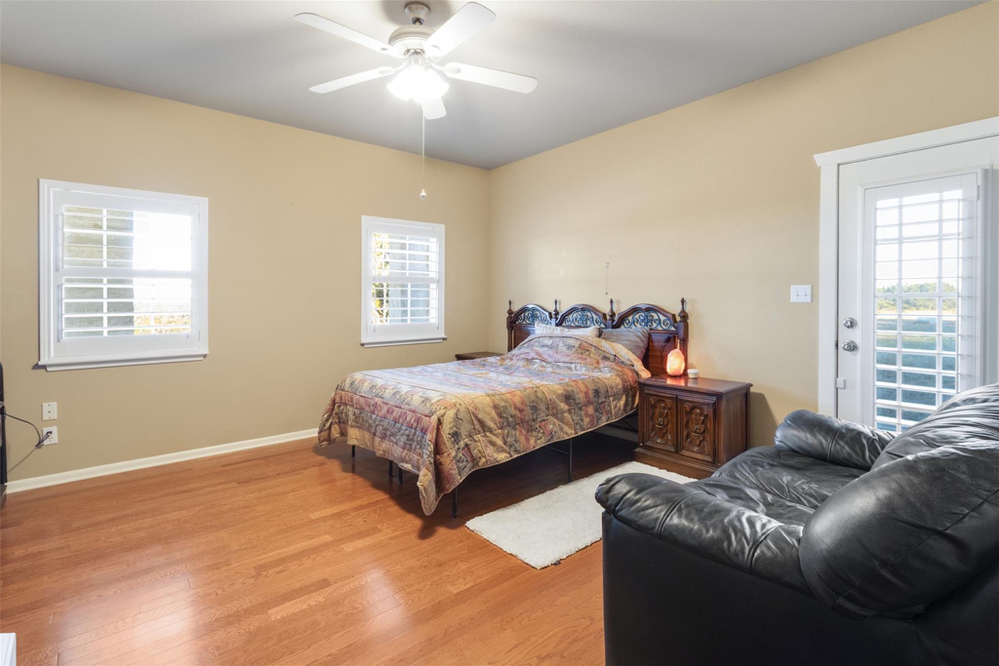 17999 Fm 963 Property Photo 9
