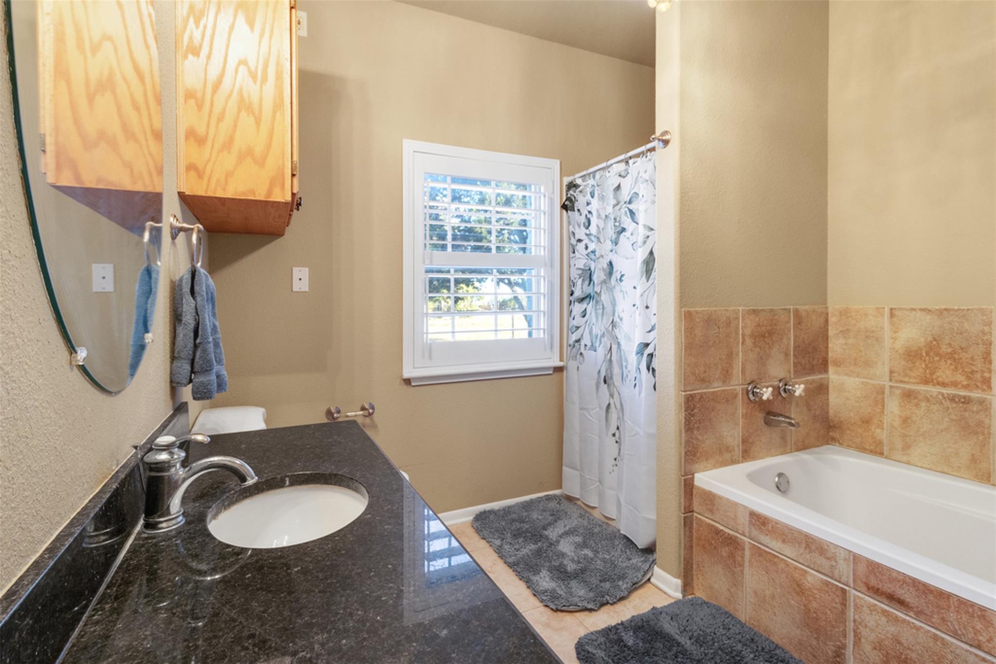 17999 Fm 963 Property Photo 11