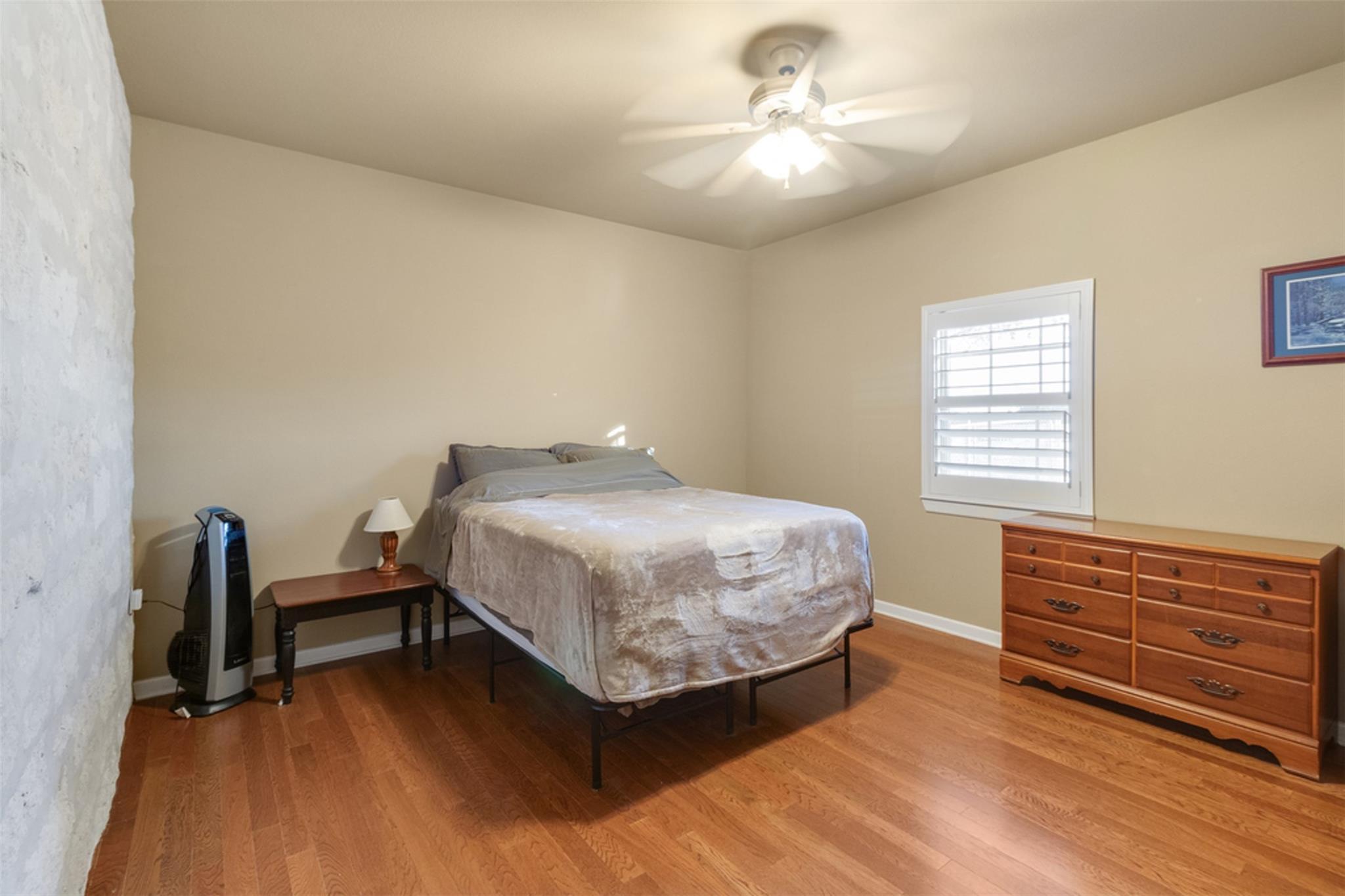 17999 Fm 963 Property Photo 13