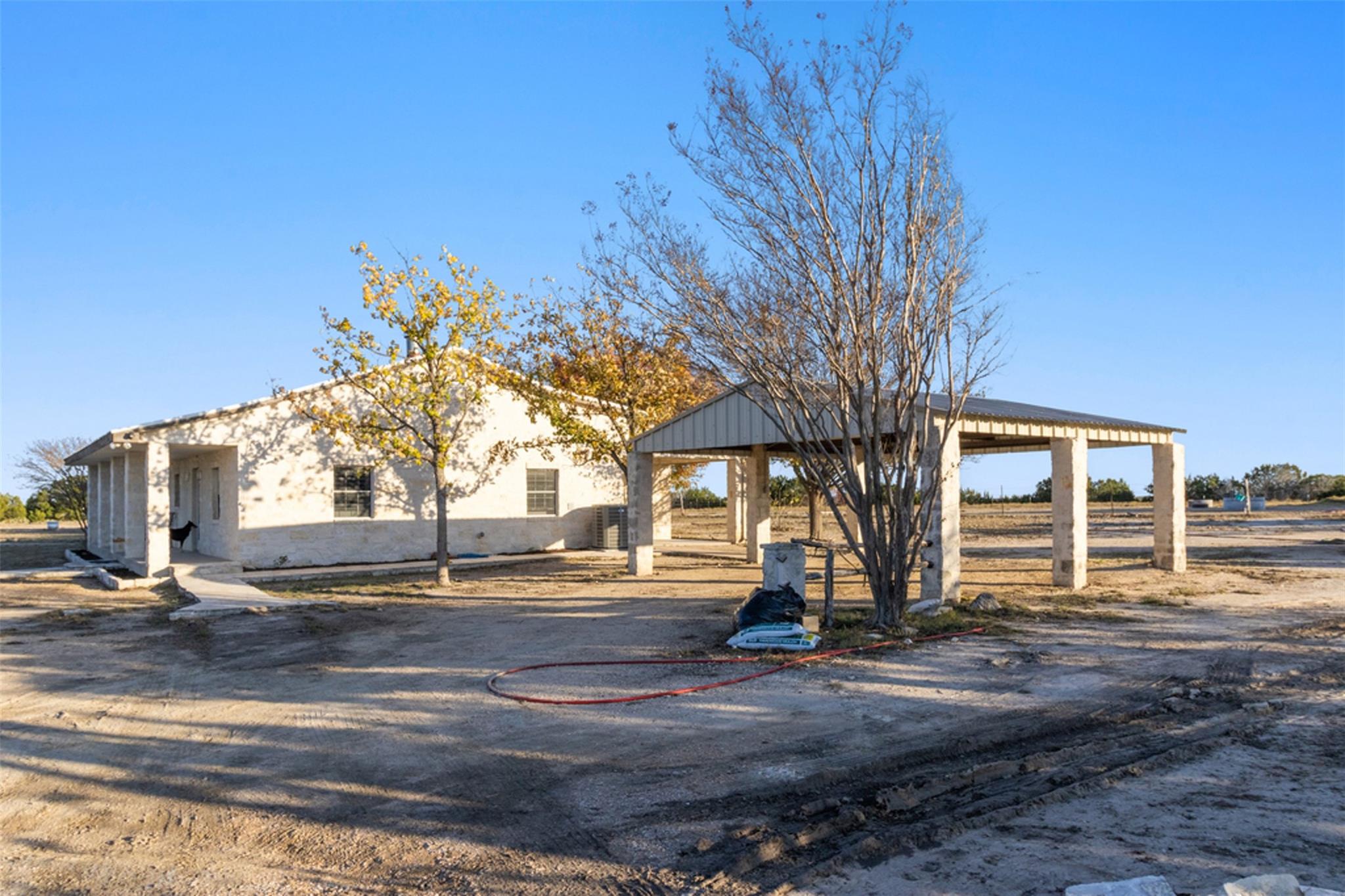 17999 Fm 963 Property Photo 21