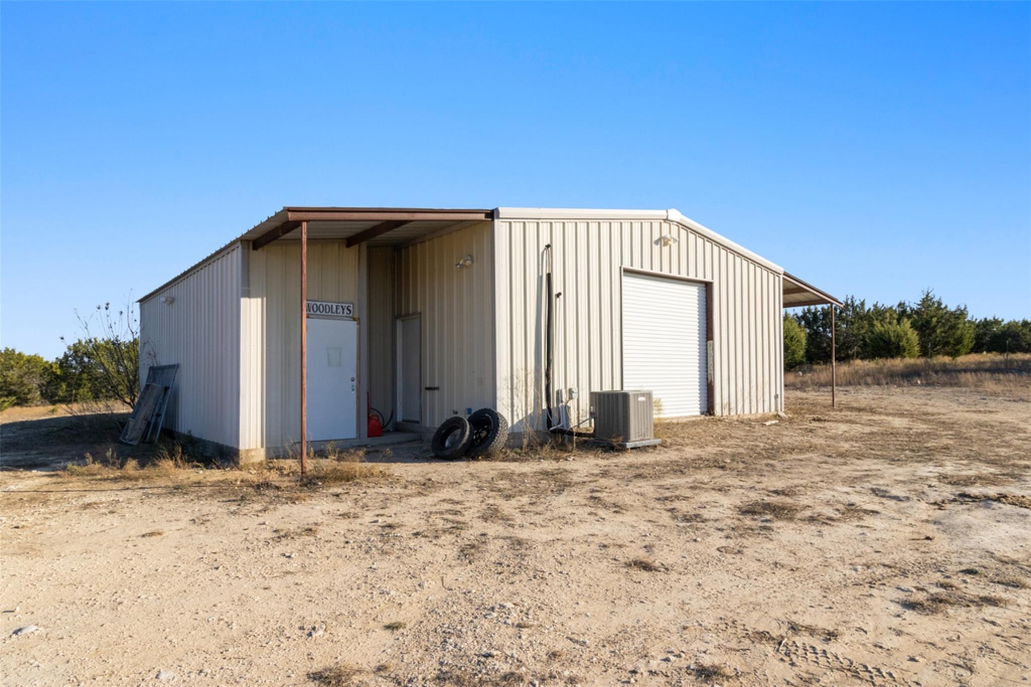 17999 Fm 963 Property Photo 28