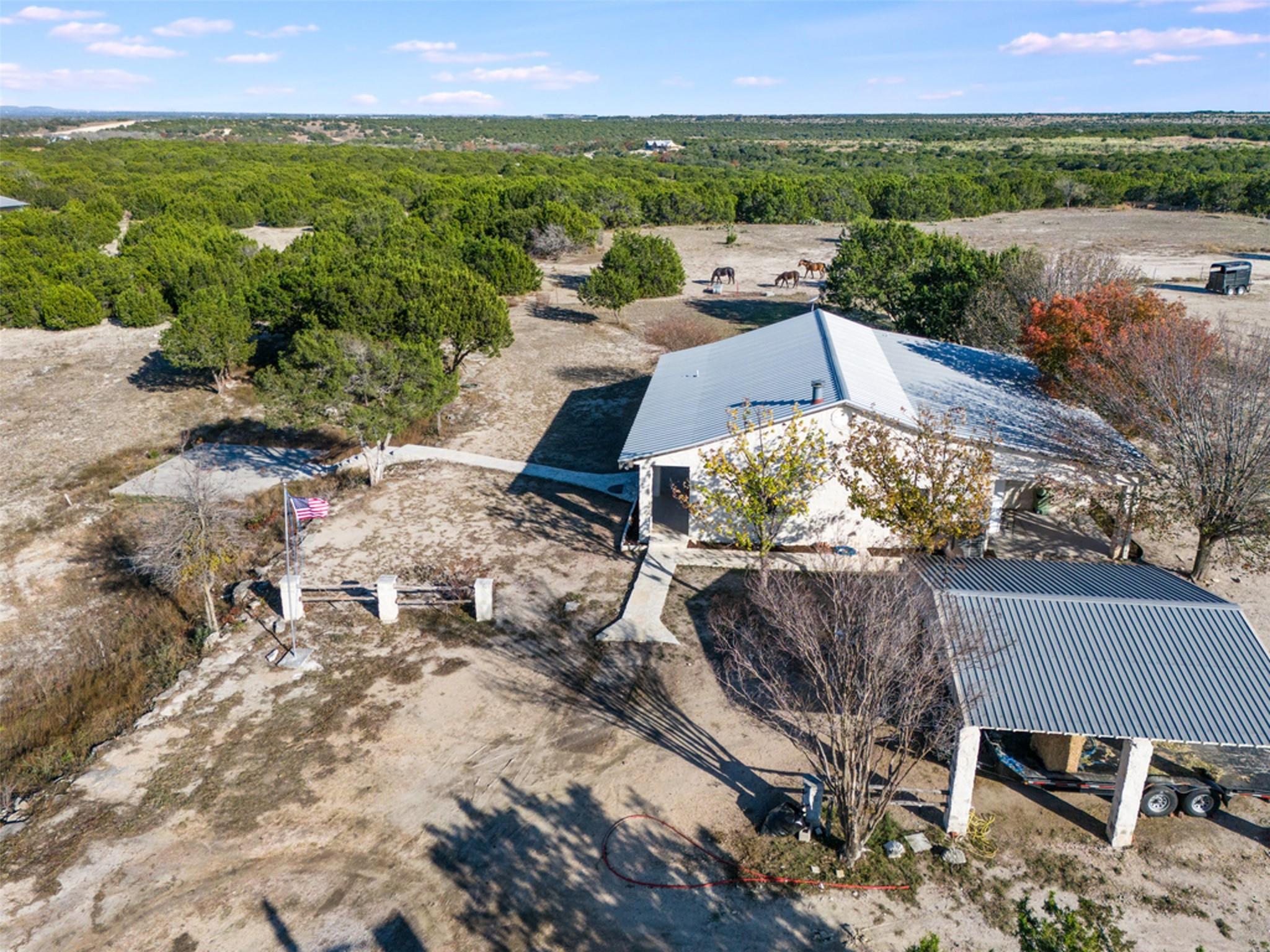 17999 Fm 963 Property Photo 32