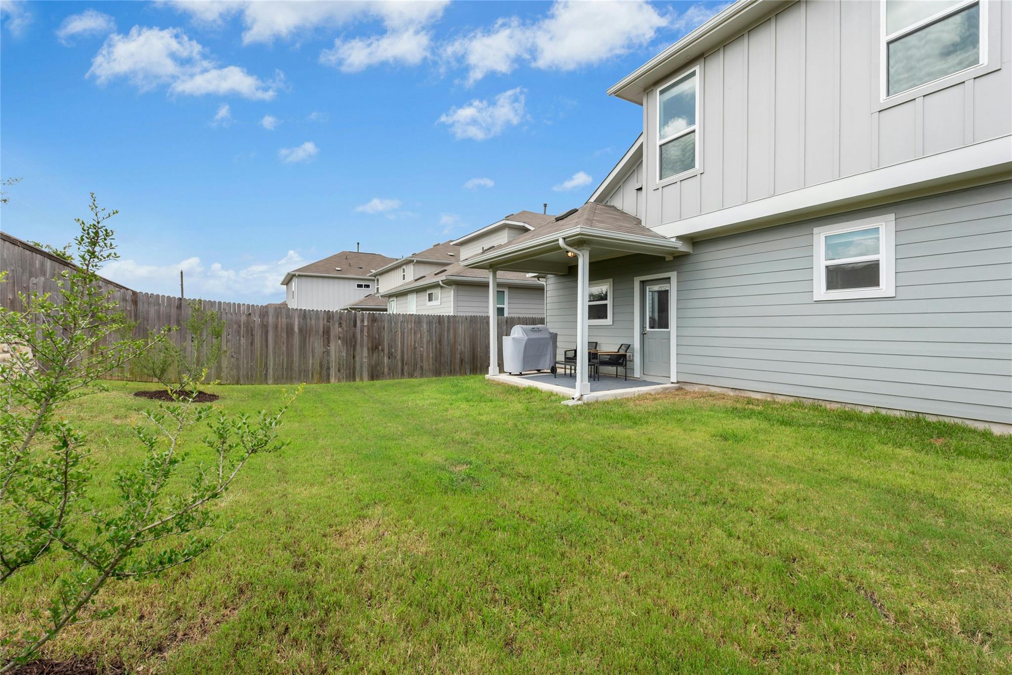10813 Sentinel Dr Property Photo 22
