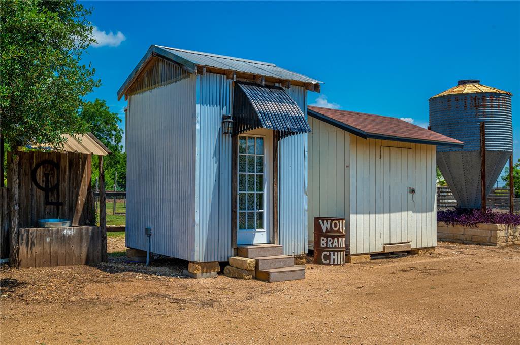 2324 E Fm 150 B Property Photo 33